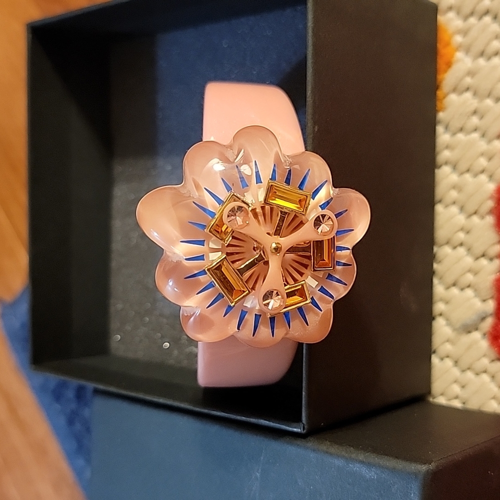 Resin bracelet 😍